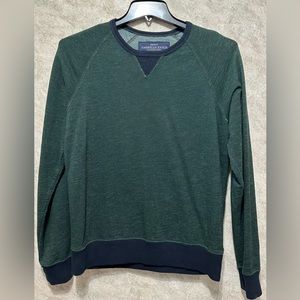 American Eagle crewneck